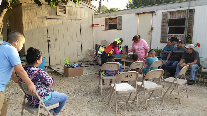 Rose Garden Mobile Estate Picture 6