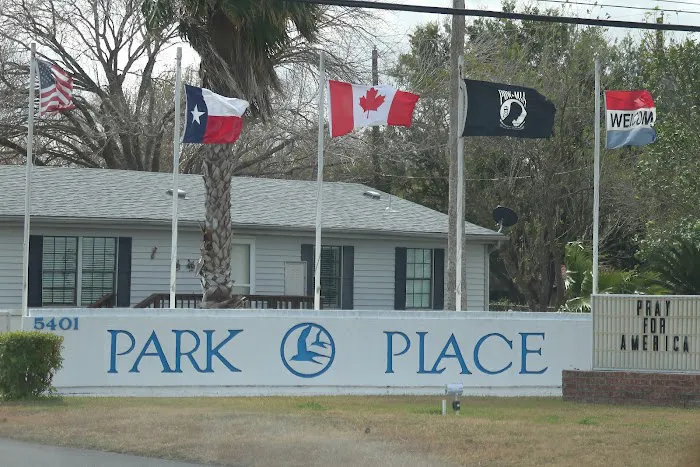 Park Place Estates RV Resort Picture 5