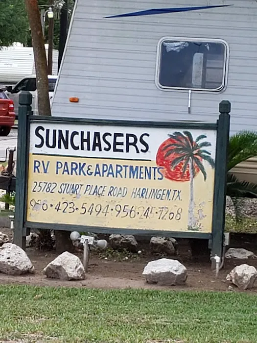 Sunchasers RV Park Picture 2