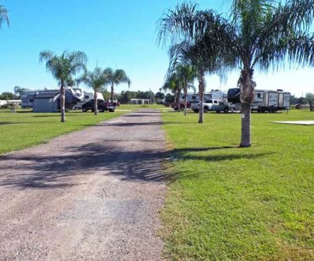 Breezewood Cove RV Park