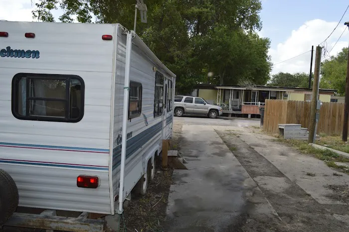 Tex Mex RV Park Picture 6