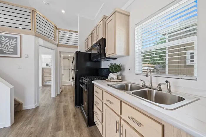 Colorado Springs Estates Mobile Home Community Picture 1