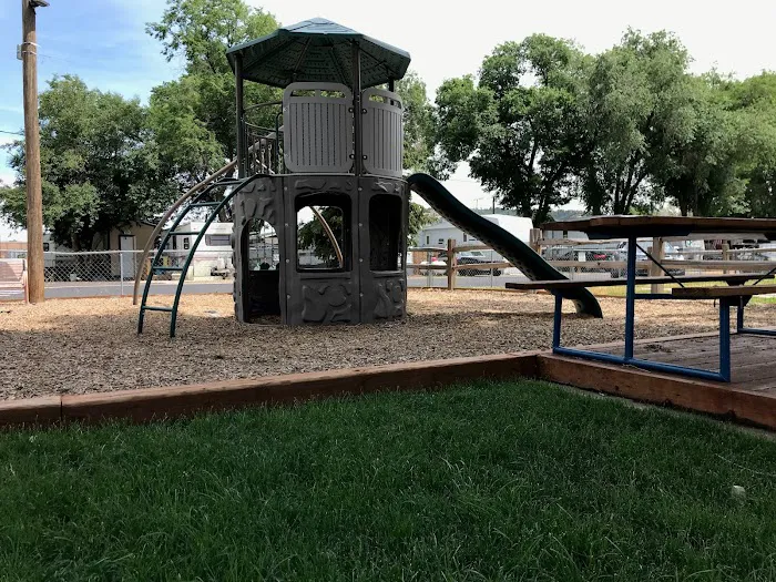 Sleepy Valley Community Picture 9