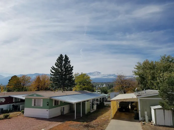 Emerald Acres Mobile Home Park Picture 5