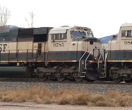 Crestline Manor Manufactured Home Community