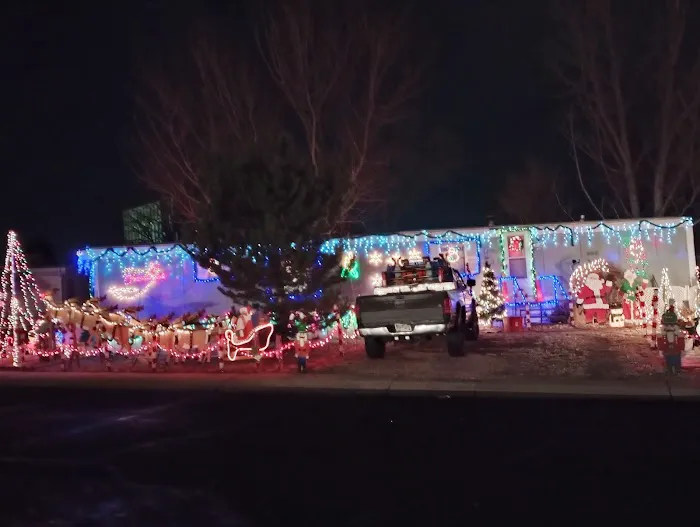Circle Drive Mobile Home Park Picture 5