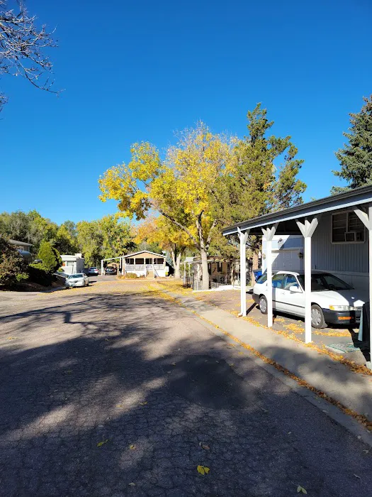 Holiday Village - Colorado Picture 2