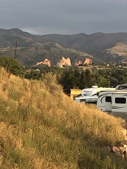 Foot of the Rockies RV Park Picture 4