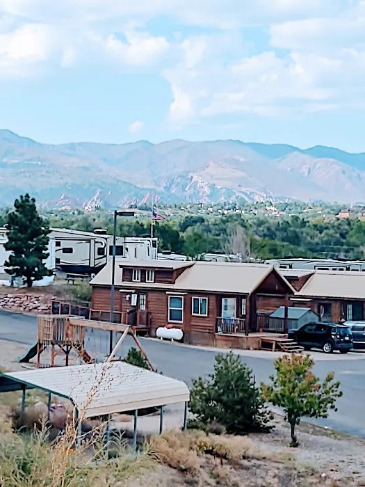 Foot of the Rockies RV Park Picture 5