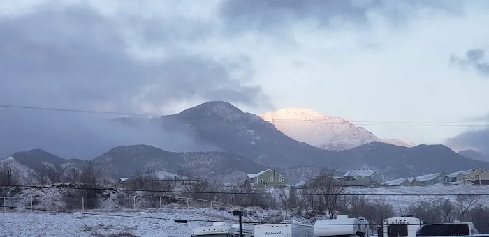 Foot of the Rockies RV Park Picture 7