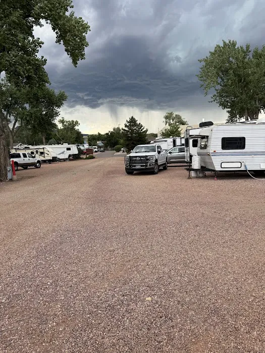 Goldfield RV Park Picture 2