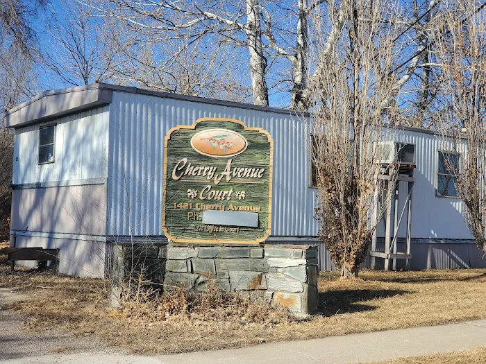 Cherry Avenue Mobile Home Park Picture 5
