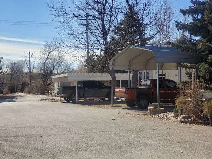 Cherry Avenue Mobile Home Park Picture 4