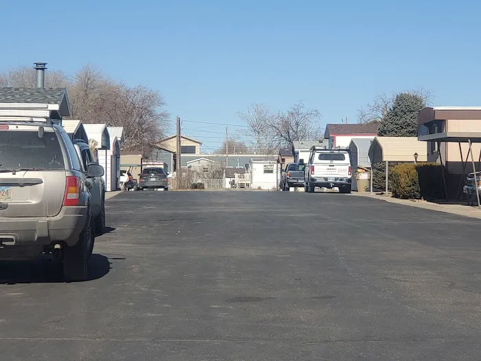 Pleasant Acres Mobile Home Park Picture 9