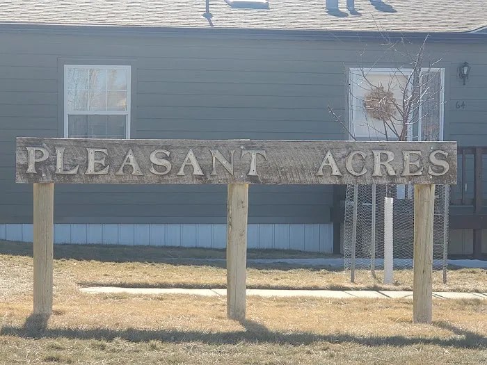 Pleasant Acres Mobile Home Park Picture 3
