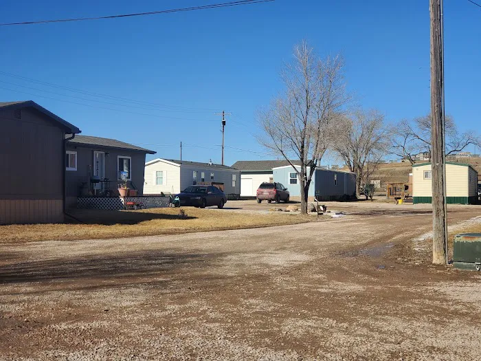 Homestead Trailer Court Picture 3