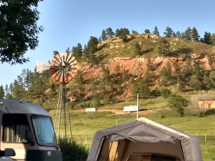 Happy Holiday RV Resort Picture 10