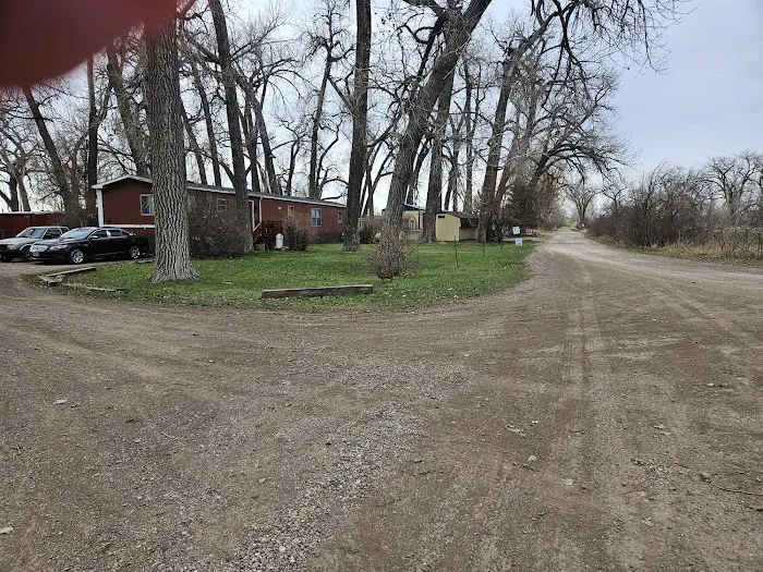 Cottonwood Grove Picture 5