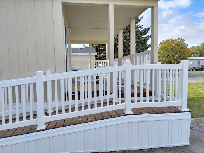 Pinewood Estates Picture 2