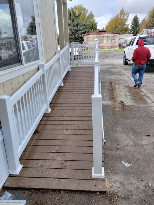 Pinewood Estates Picture 9