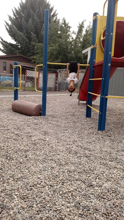 Pinewood Estates Picture 7