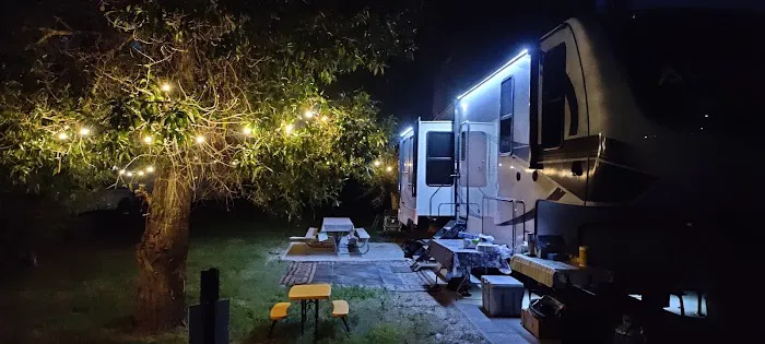 Yellowstone Lakeside RV Park Picture 6