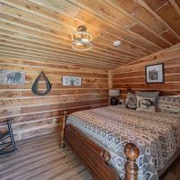 Mountain River Ranch RV Park, Themed Western Cabins, Glamping Yurts ico