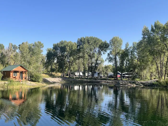 Mountain River Ranch RV Park, Themed Western Cabins, Glamping Yurts Picture 5