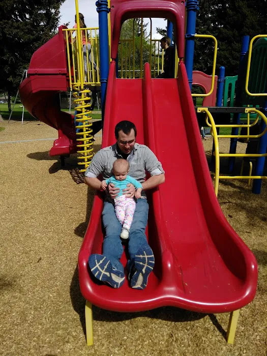 Mill Hollow Community Picture 2