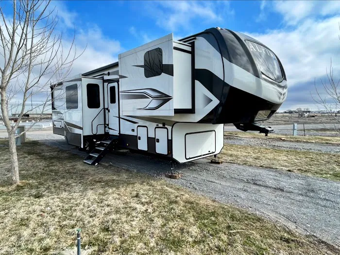 Sugar City RV Park Picture 6