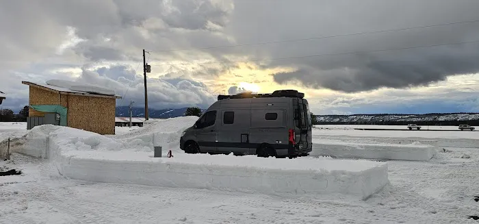 Henry's Fork RV Park Picture 1