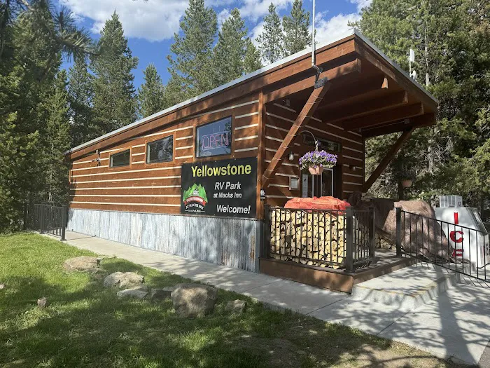 Yellowstone RV Park at Mack's Inn Picture 3