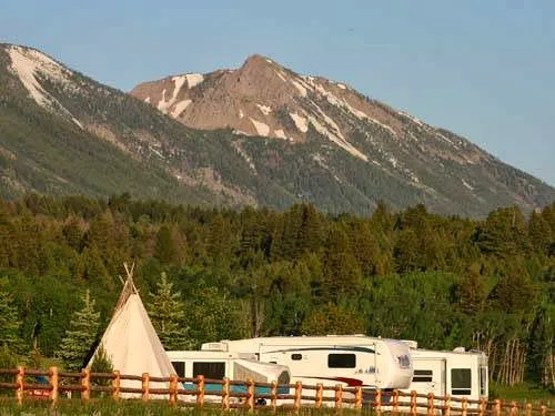 Red Rock RV Park Picture 8