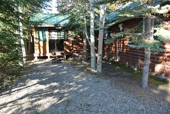 Wagonwheel RV and Cabin Picture 6