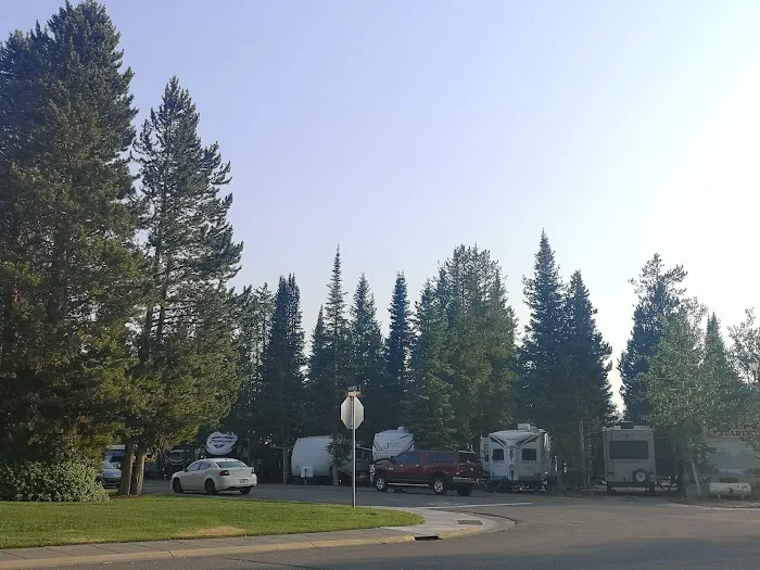 Wagon Wheel RV Campground Picture 4