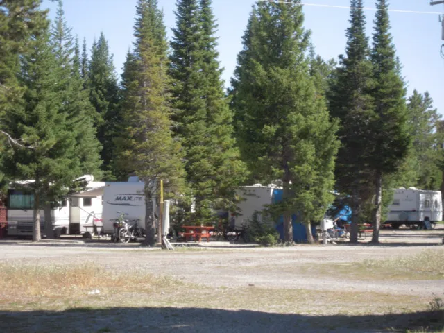 Wagon Wheel RV Campground Picture 3