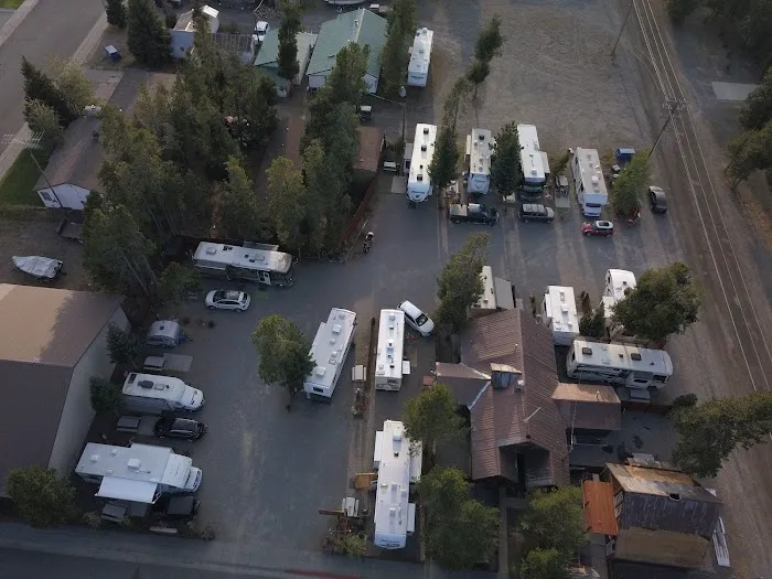 Hideaway RV Park Picture 6