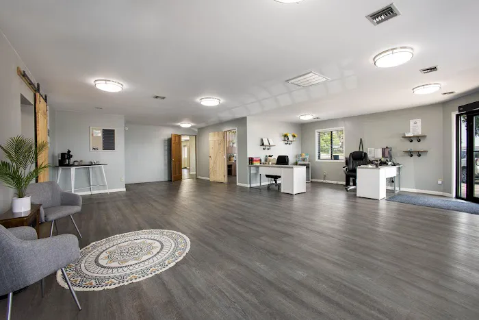 Country View Picture 3