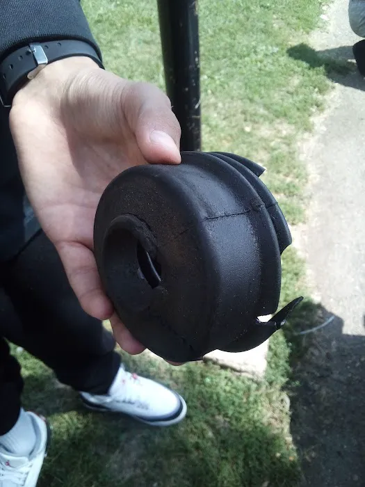 Pine Meadow Mobile Home Park Picture 4