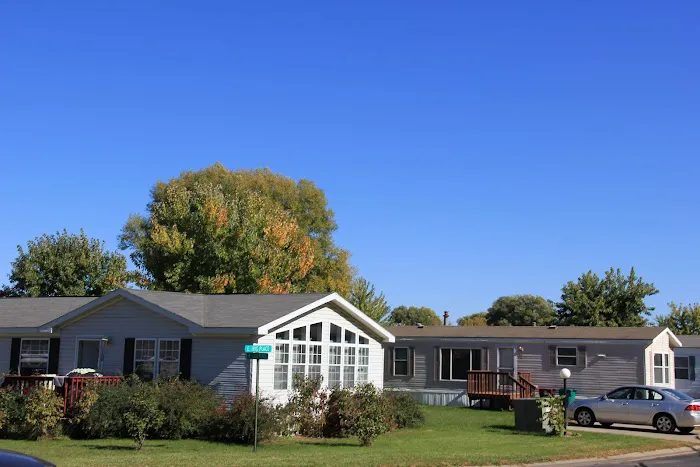 Hidden Meadows Manufactured Housing Community Picture 2