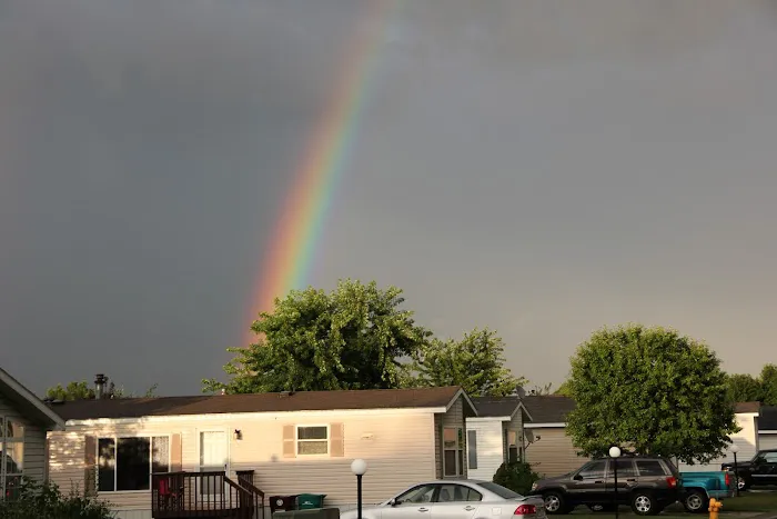 Hidden Meadows Manufactured Housing Community Picture 7