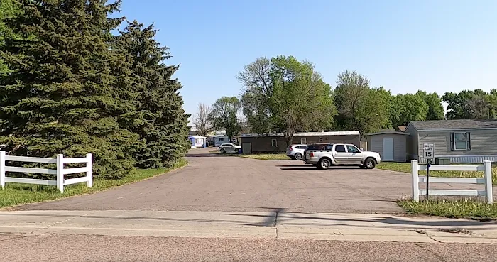 Monument Mobile Home Park Picture 3