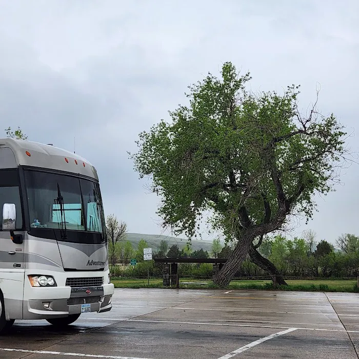 Red Barn RV Park Picture 9