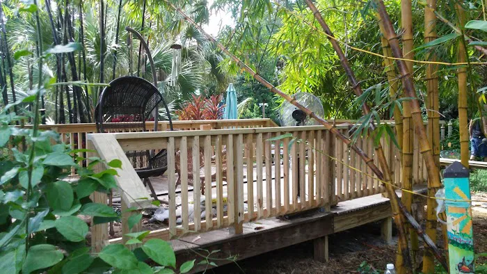 Tropical Trailer Park Picture 5