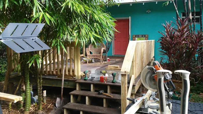 Tropical Trailer Park Picture 2