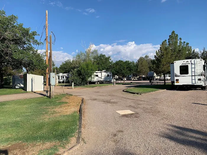 Sunny Acres RV Park Picture 4