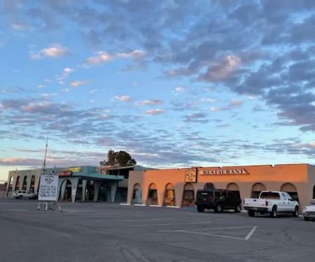 Coachlight Inn Motel & RV