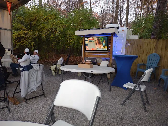 goPSUrv at The Lion's Den Picture 5