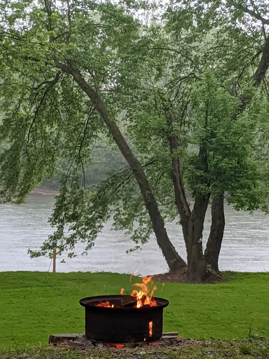 WaterSide Campground & RV Park Picture 2