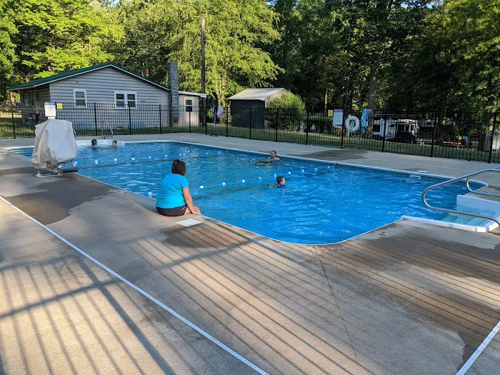 WaterSide Campground & RV Park Picture 3